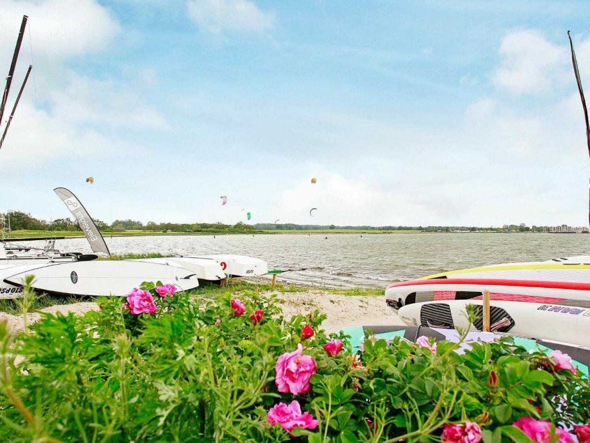8 Person Holiday Home In Gelting Eksteriør billede