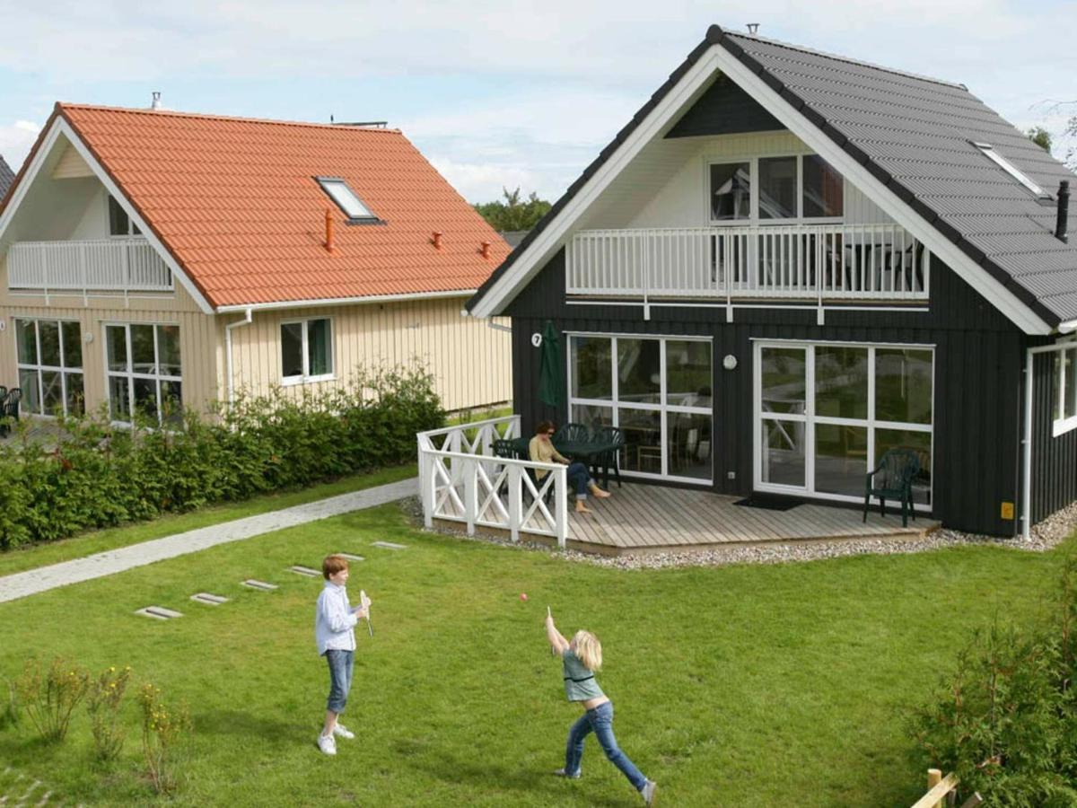 8 Person Holiday Home In Gelting Eksteriør billede